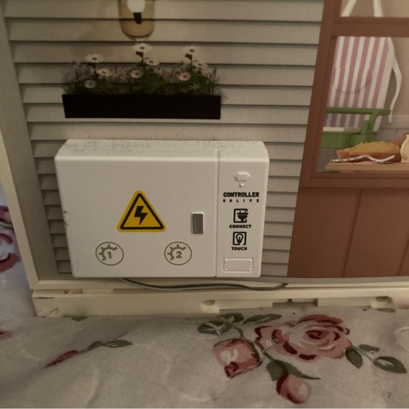 Rowood Miniature Kitchen Set with Yellow Fridge - Picture 7 of 7